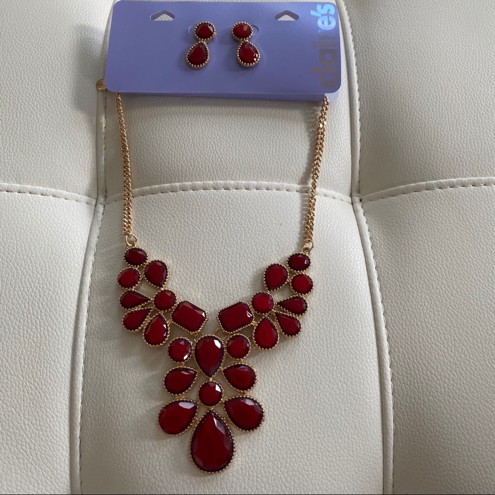 CLAIRES Faux Jewelry Set - Necklace + Earrings NWT